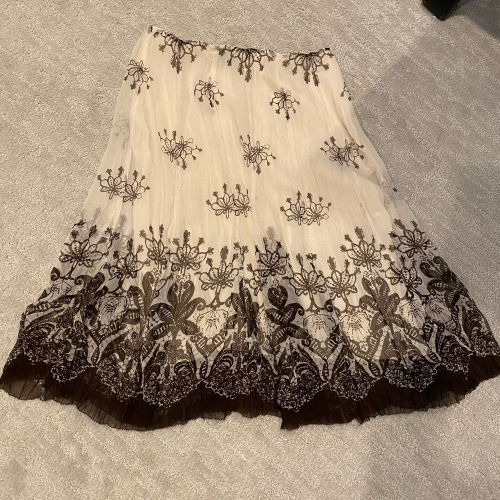 Like new Karen Kane skirt